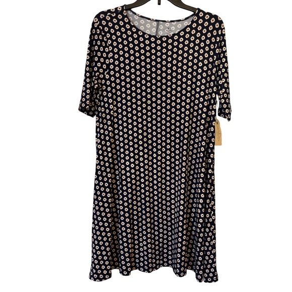 St. John's Bay Dresses & Skirts - St. John's Bay Women's T-Shirt Dress Large NWT Navy Geo Floral Short Sleeve‎